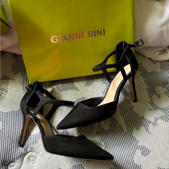 Gianni Bini Shoes - Gianni Bini Andresa Pumps